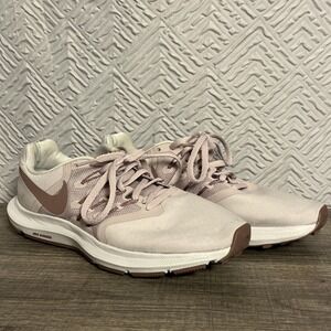 Nike Womens Run Swift in Particle Rose Running Shoes Sz 8 Athletic Sneakers EUC